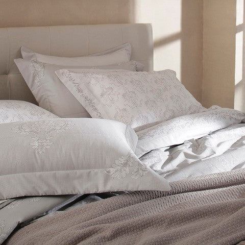 Cubrecama King Majestic 200 Hilos