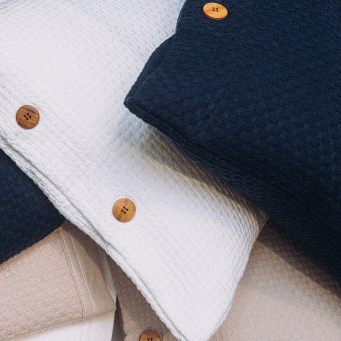 Cubrecama King Design Borde Azul