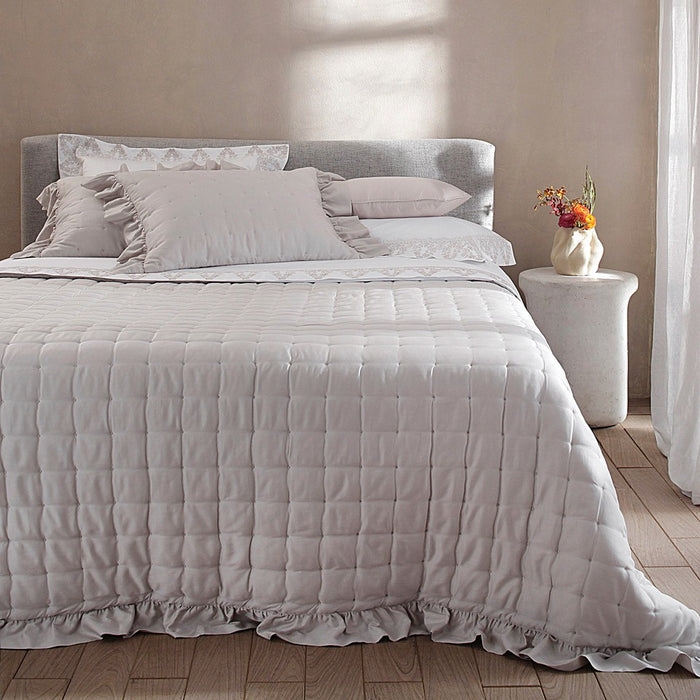 Cubrecama Queen Petit Pois Beige Antique Luxus
