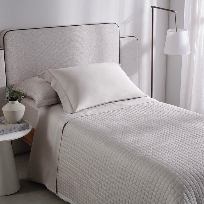 Cubrecama Twin NC Beige 82