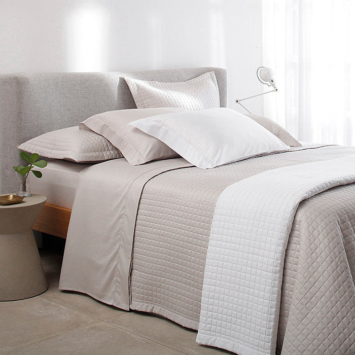 Cubrecama King NC Beige 77