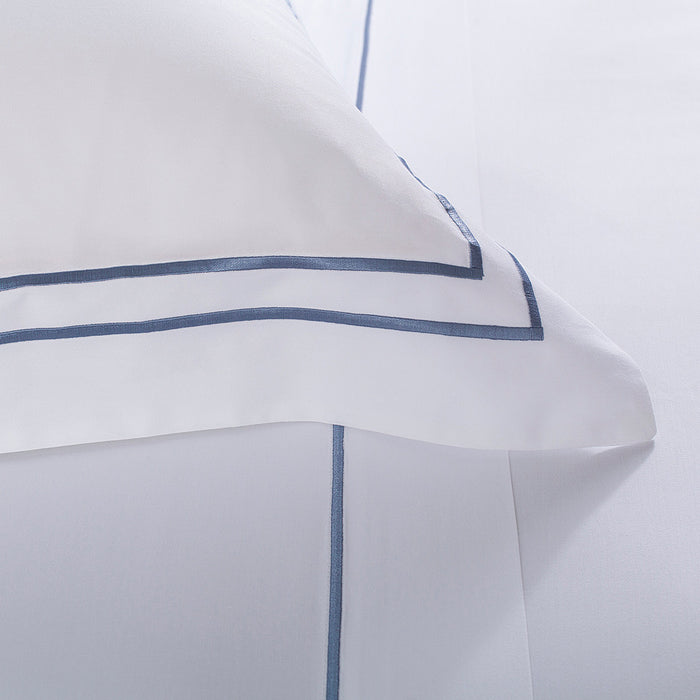 Juego de Sábana Sublime Blanco/Azul Queen 300 Hilos